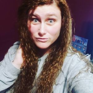 Meet your Posher, Kindra